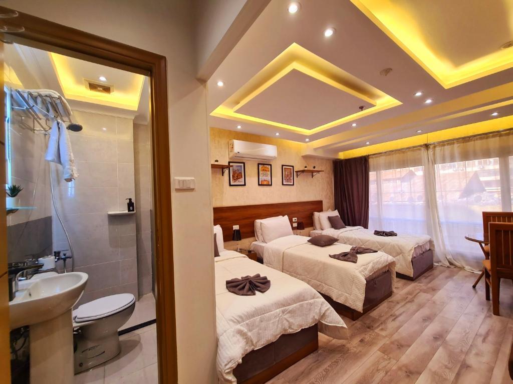 Tourist Hotel Cairo in Downtown, Tahrir